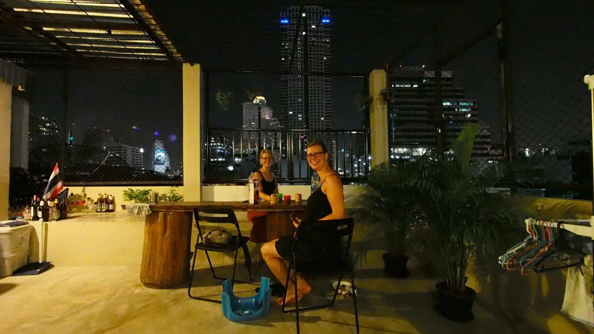 Panpan Hostel Bangkok Eksteriør bilde