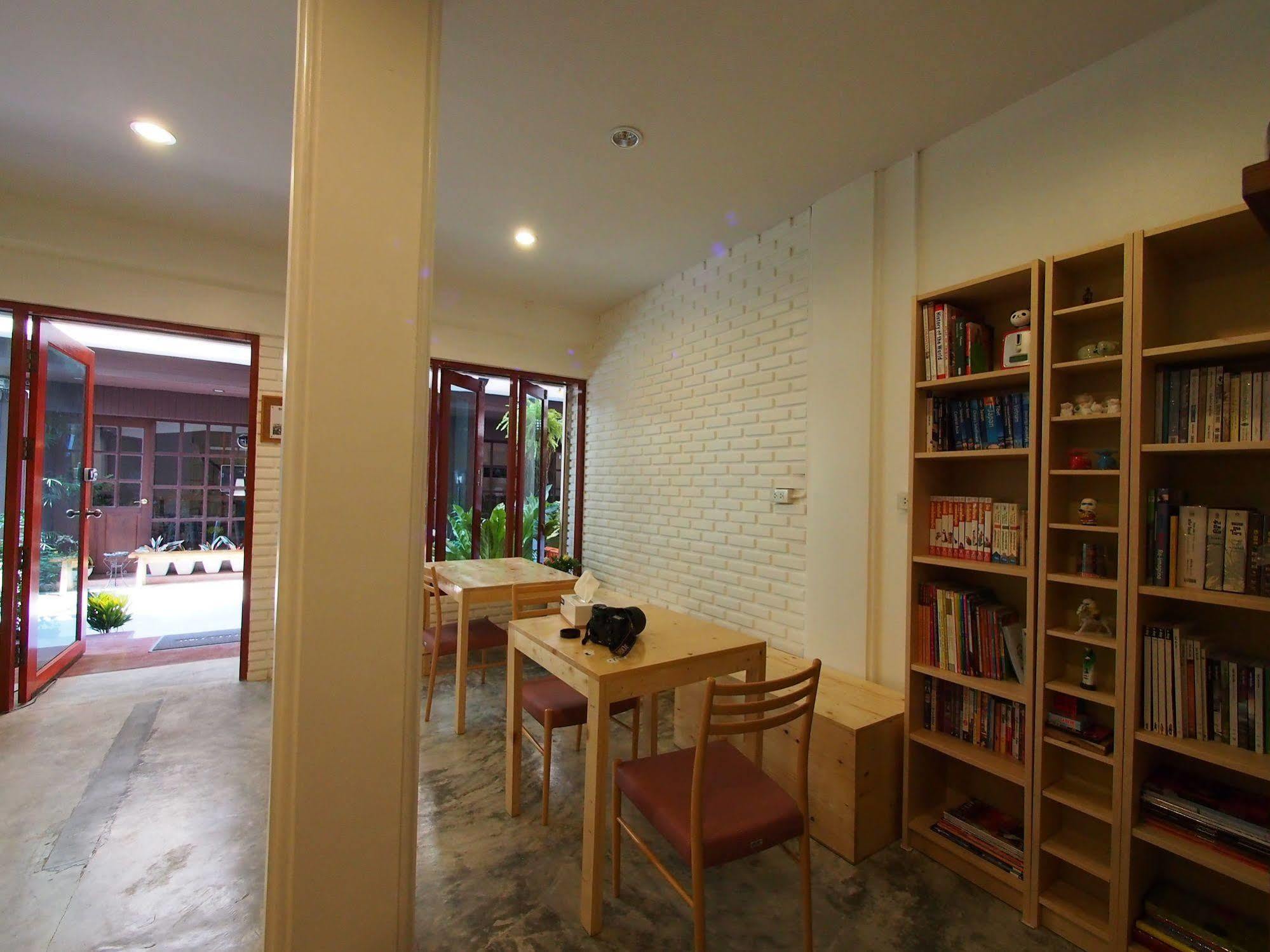 Panpan Hostel Bangkok Eksteriør bilde